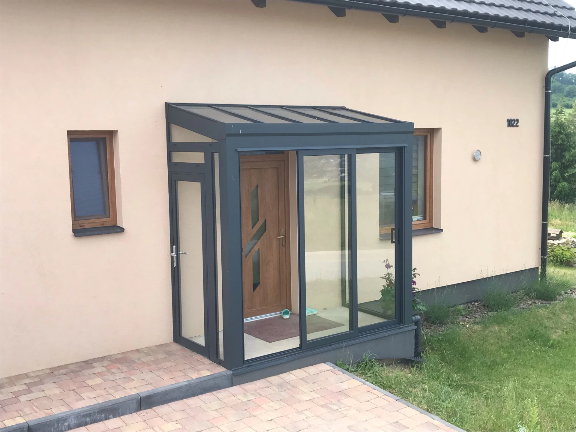 Krytý vstup AL-ZZV – realizace